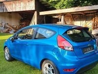 Gebraucht Ford Fiesta 60 PS (44 kW) 2016 Blau Kleinwagen