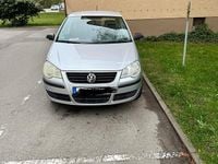 Gebraucht VW Polo 75 PS (55 kW) 2005 Silber Kleinwagen