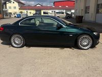 Gebraucht BMW 325 Cabriolet Performance 218 PS (160 kW) 2007 Grün Cabrio