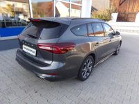 Gebraucht Ford Focus ST-Line X 125 PS (91 kW) 2023 Magneticgrau (metallic) Kombi