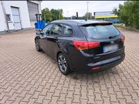 gebraucht Kia Ceed cee'd /1.0 T-GDI Dream-Team Edition Dr...