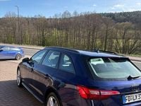 Gebraucht Audi A4 Advanced 190 PS (139 kW) 2020 Blau Kombi