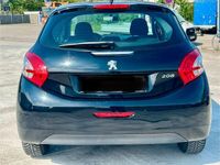 gebraucht Peugeot 208 1.2 Benzin tüv 5/2025