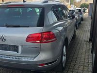 Gebraucht VW Touareg 333 PS (244 kW) 2010 Silber SUV