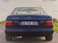 Gebraucht Mercedes E320 Sportline 220 PS (161 kW) 1995 Blau Coupé