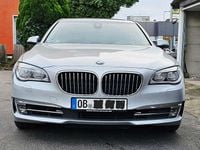 Gebraucht BMW 740 Exclusive 313 PS (230 kW) 2014 Silber Limousine