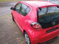 Gebraucht Toyota Aygo Cool 68 PS (50 kW) 2012 Fire red Kleinwagen