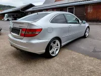 Gebraucht Mercedes CLC180 143 PS (105 kW) 2009 Silber Coupé