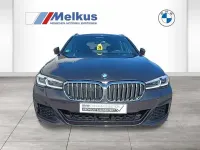 Gebraucht BMW 520 M Sport 197 PS (144 kW) 2022 Grau Kombi
