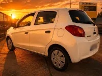 Gebraucht Mitsubishi Space Star Top 71 PS (52 kW) 2015 Weiß Kleinwagen