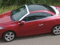 Gebraucht Renault Mégane Cabriolet Dynamique 140 PS (102 kW) 2011 Rot Cabrio