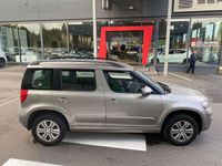 Gebraucht Skoda Yeti Active 105 PS (77 kW) 2015 Beige (metallic) SUV