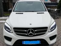 Gebraucht Mercedes GLE250 AMG line 204 PS (150 kW) 2019 Weiß SUV