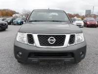 Gebraucht Nissan Navara 144 PS (105 kW) 2015 Grau Pickup
