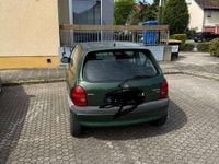 Gebraucht Opel Corsa Edition 65 PS (47 kW) 2000 Grün Kleinwagen