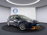 Używany Ford Focus Ambiente 101 KM (74 kW) 2014 Niebieski Sedan/Limuzyna
