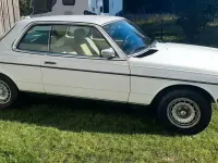 Gebraucht Mercedes 300 129 PS (94 kW) 1984 Weiß Coupé