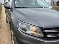 Gebraucht VW Tiguan 140 PS (102 kW) 2014 Grau SUV