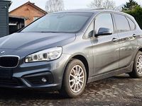 Gebraucht BMW 218 Advantage 150 PS (110 kW) 2016 Grau Kombi