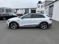 Gebraucht Audi e-tron Ambiente 369 kW (503 PS) 2022 Weiß SUV
