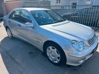 Gebraucht Mercedes C180 143 PS (105 kW) 2005 Grau Limousine
