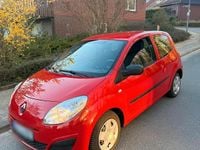 Gebraucht Renault Twingo 60 PS (44 kW) 2011 Rot Kleinwagen