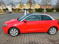 Gebraucht Audi A1 Attraction 122 PS (89 kW) 2011 Rot Kleinwagen