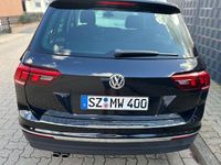 Gebraucht VW Tiguan Sound 150 PS (110 kW) 2017 Schwarz SUV