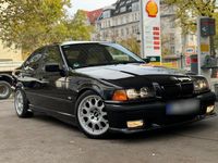 Gebraucht BMW 323 170 PS (125 kW) 1997 Schwarz Limousine