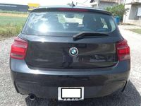 Gebraucht BMW 118 Sport Line 143 PS (105 kW) 2015 Schwarz Kleinwagen