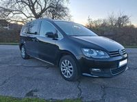 Second-hand VW Sharan 140 CP (102 kW) 2012 Negru Monovolum