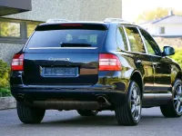 Second-hand Porsche Cayenne 340 CP (250 kW) 2005 Negru SUV