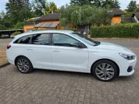 Gebraucht Hyundai i30 140 PS (102 kW) 2018 Weiß Kombi