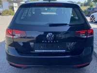 Gebraucht VW Passat 150 PS (110 kW) 2022 Schwarz Kombi