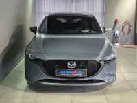 Gebraucht Mazda 3 Selection 122 PS (89 kW) 2019 Polymetal grey Limousine