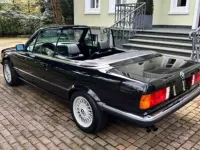Gebraucht BMW 320 Cabriolet M Sport 129 PS (94 kW) 1988 Schwarz Cabrio