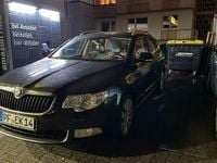 Gebraucht Skoda Superb Active 200 PS (147 kW) 2011 Schwarz Kombi