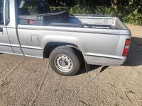 Gebraucht Mitsubishi L200 120 PS (88 kW) 1987 Silber Abholung