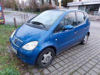 Gebraucht Mercedes A160 Elegance 102 PS (75 kW) 2000 Blau Van / Kleinbus