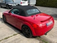 Gebraucht Audi TT Roadster 179 PS (131 kW) 2001 Rot Cabrio