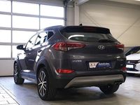 Gebraucht Hyundai Tucson Passion Plus 177 PS (130 kW) 2018 Grau SUV
