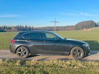 Gebraucht BMW 118 136 PS (100 kW) 2019 Schwarz Kleinwagen
