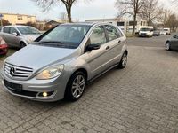 Gebraucht Mercedes B180 109 PS (80 kW) 2006 Silber Van / Kleinbus