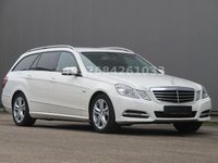 Gebraucht Mercedes E200 184 PS (135 kW) 2010 Weiß Limousine