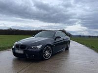 Gebraucht BMW 320 Cabriolet 177 PS (130 kW) 2009 Schwarz Cabrio