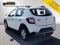 Gebraucht Dacia Sandero Stepway Ambiance 90 PS (66 kW) 2016 Weiß Limousine