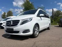 Gebraucht Mercedes V200 190 PS (139 kW) 2018 Bergkristallweiß metallic Van / Kleinbus