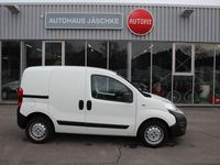 Gebraucht Fiat Fiorino 95 PS (69 kW) 2020 Weiß Van / Kleinbus