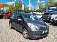 Gebraucht Toyota Yaris Team 87 PS (63 kW) 2008 Grau Kleinwagen