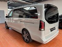 Gebraucht Mercedes V300 237 PS (174 kW) 2025 Grau Van / Kleinbus